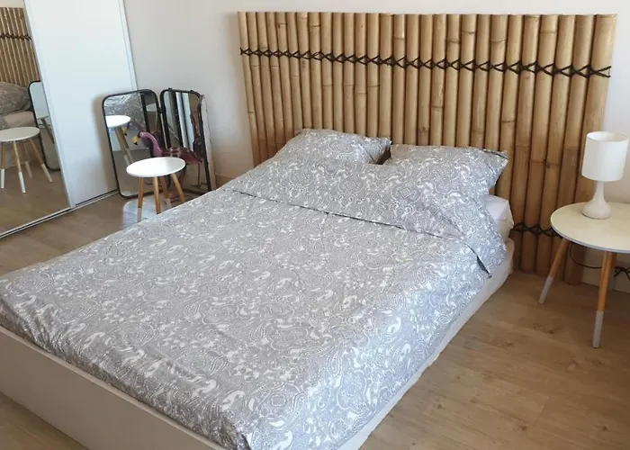 Proche Апартаменты *