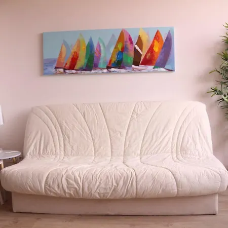 Proche 아파트 팔라바 레 플로